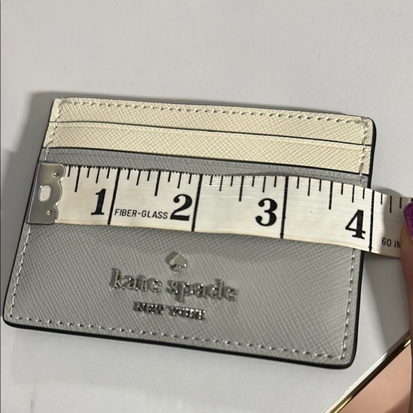 Kate Spade Two-Tone Card Holder in Gray and Cream - Picture 5 of 10